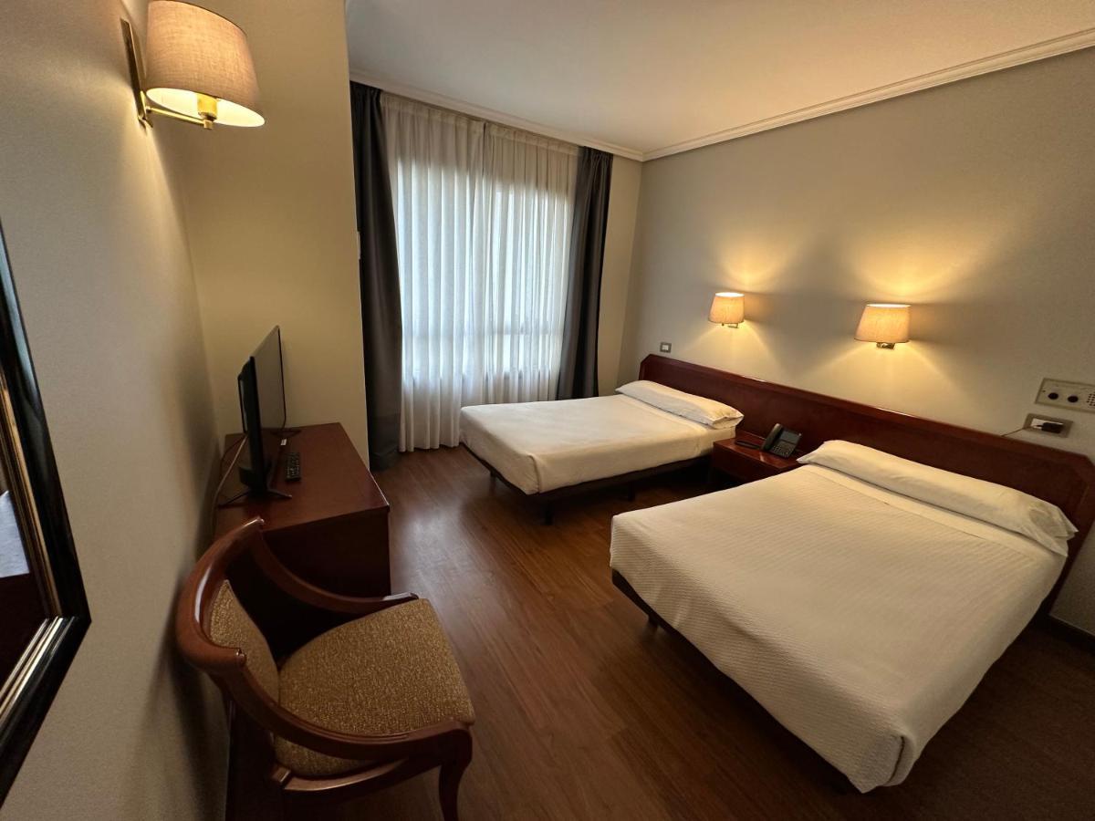 Hotel Compostela Comarca de Vigo Buitenkant foto