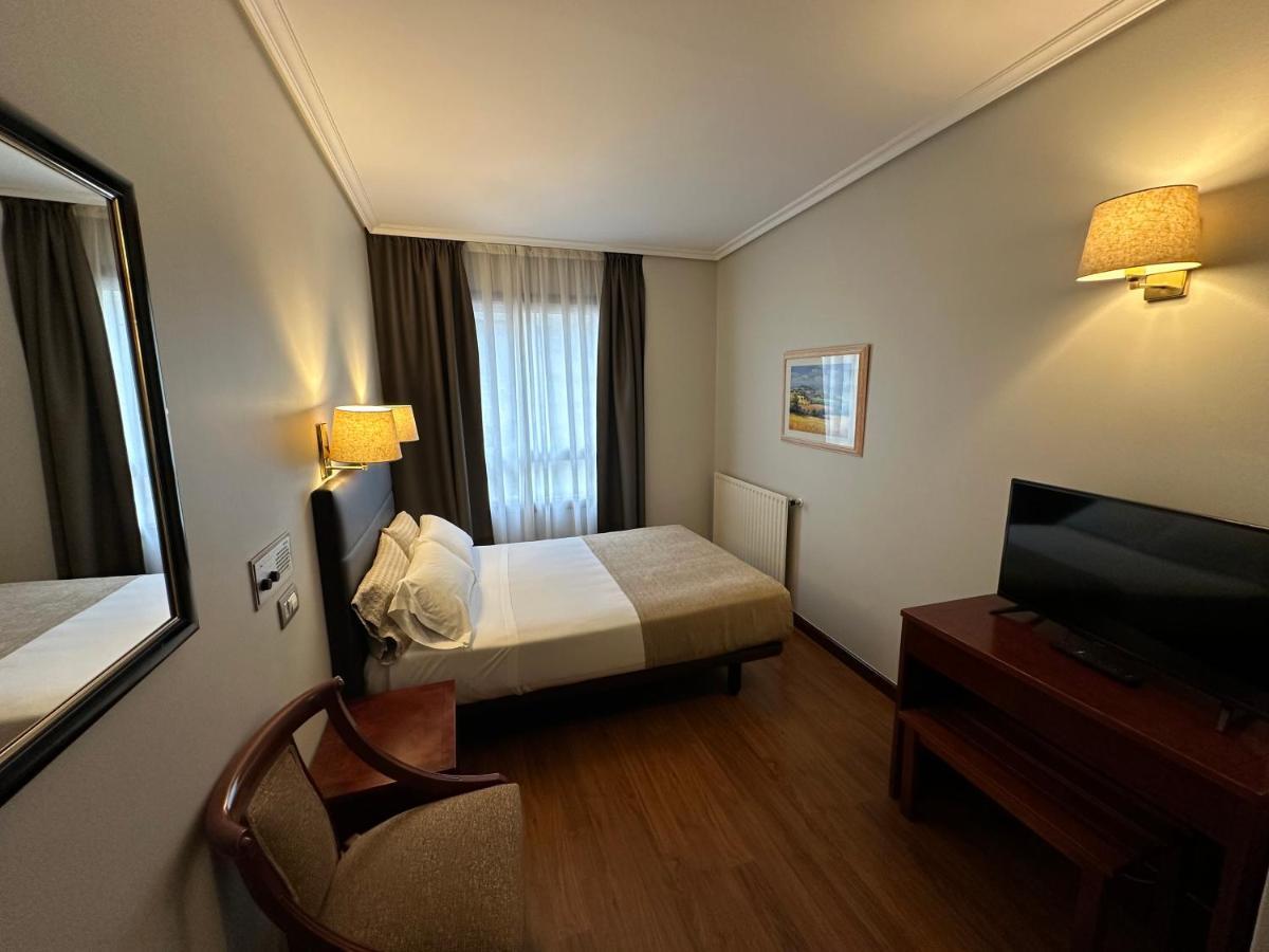 Hotel Compostela Comarca de Vigo Buitenkant foto