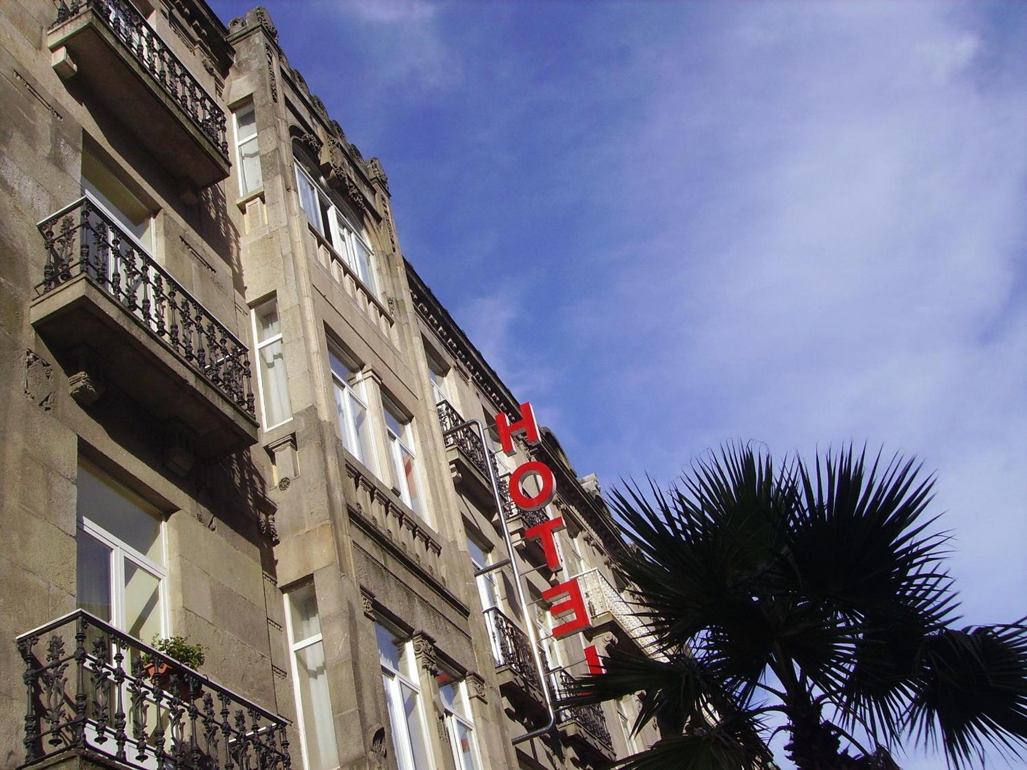 Hotel Compostela Comarca de Vigo Buitenkant foto